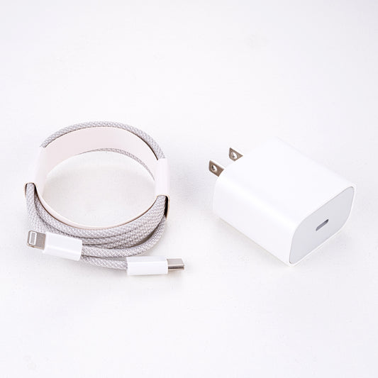 Pearlescent White 20W USB-C To Lightning Charger